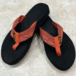 NWOT Teva Mush li Sandal Women’s Size 5
